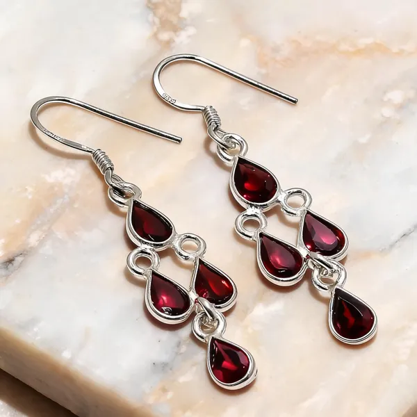 Garnet_Sterling_Silver_Earrings