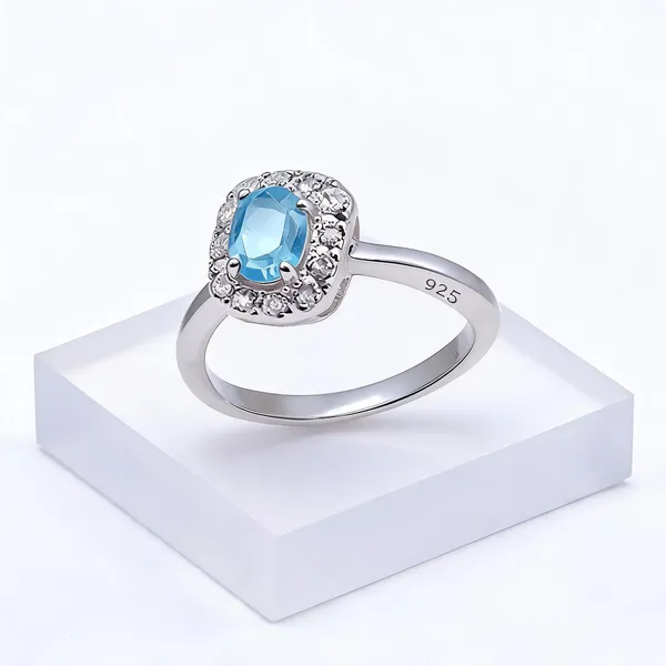 Sterling_Silver_Topaz_Ring