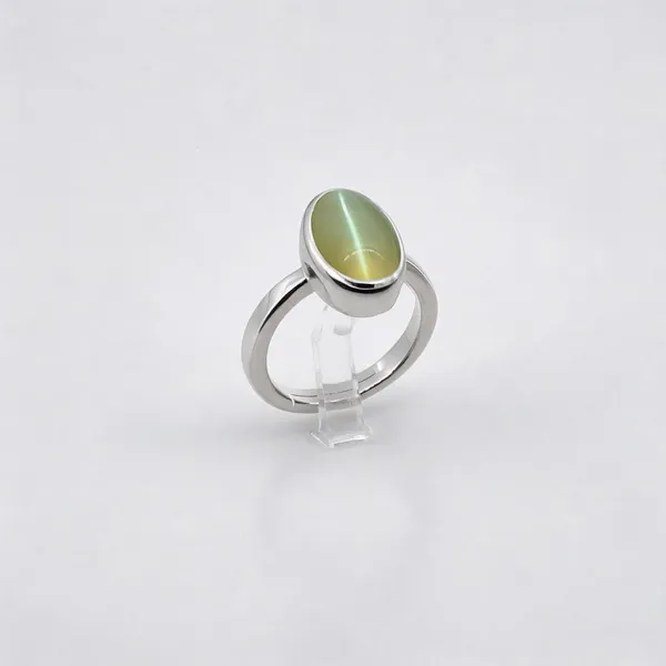 Cat_S_Eye_Gemstone_Silver_Ring
