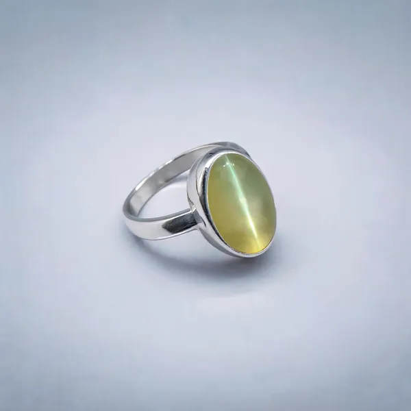 Cat_S_Eye_Gemstone_Silver_Ring