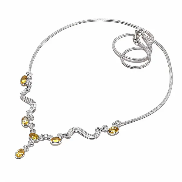 Sterling_Silver_Garnet_Necklace