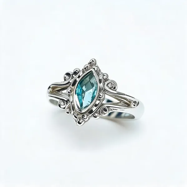 Blue_Topaz_Sterling_Silver_Ring
