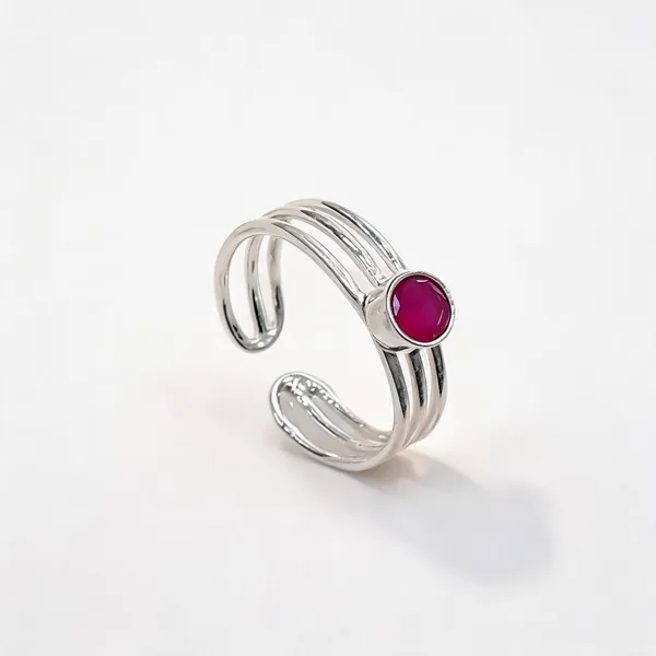 Sterling_Silver_Ruby_Toe_Ring
