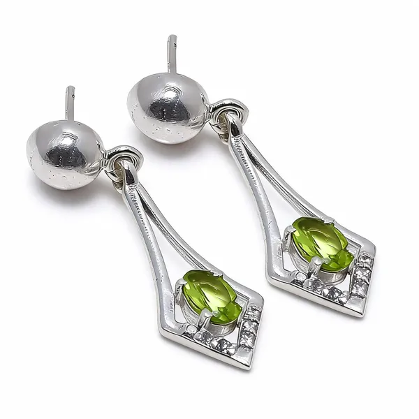 Sterling_Silver_Peridot_Gemstone_Earrings