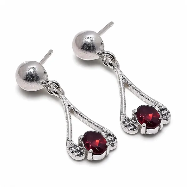 Garnet_Sterling_Silver_Earrings