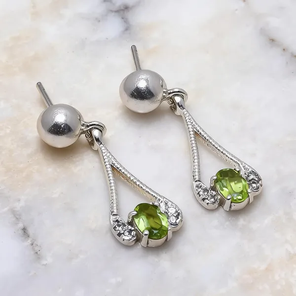 Sterling_Silver_Peridot_Gemstone_Earrings