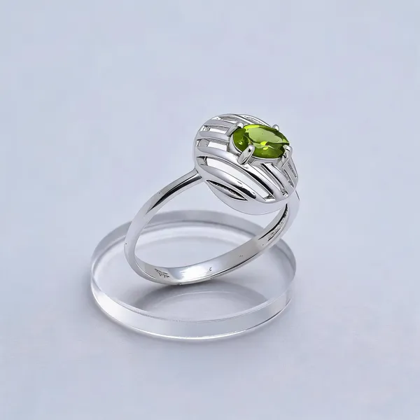 Sterling_Silver_Peridot_Gemstone_Ring