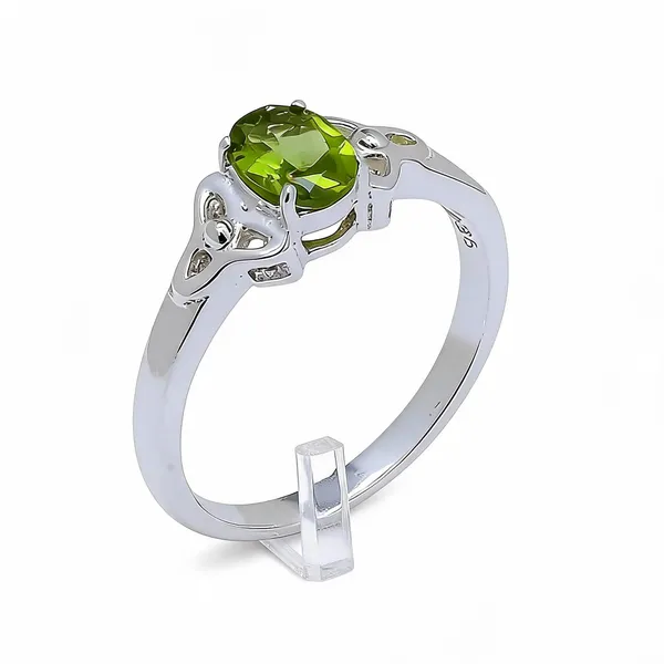 Peridot_Sterling_Silver_Ring