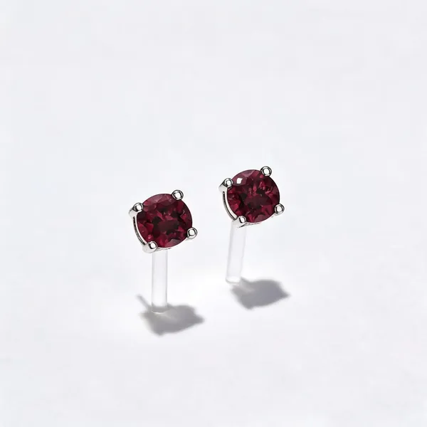 Silver_Plated_Solitaire_Stud_Earrings