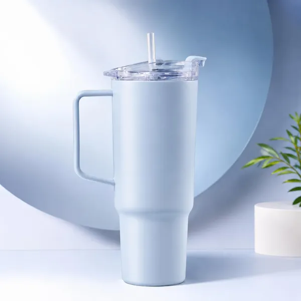 Insulated_Tumbler_With_Handle_And_Straw