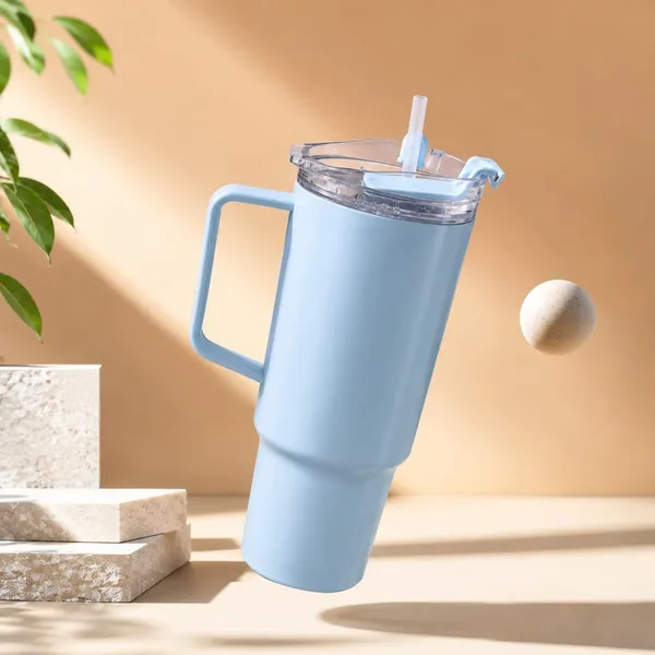Insulated_Tumbler_With_Handle_And_Straw