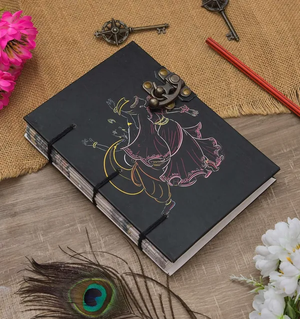 Handmade_Cardboard_Journal_With_Buckle_Lock