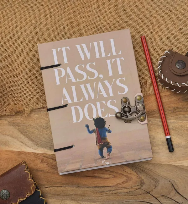 Handmade_Cardboard_Journal_With_Buckle_Lock