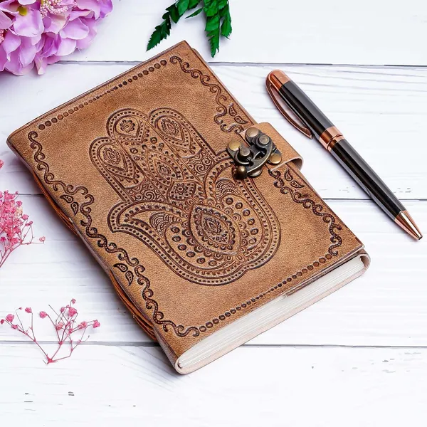 Leather_Journal_With_Metal_Lock
