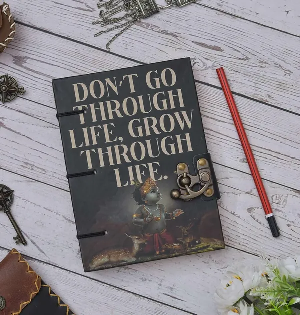 Handmade_Cardboard_Journal_With_Buckle_Lock