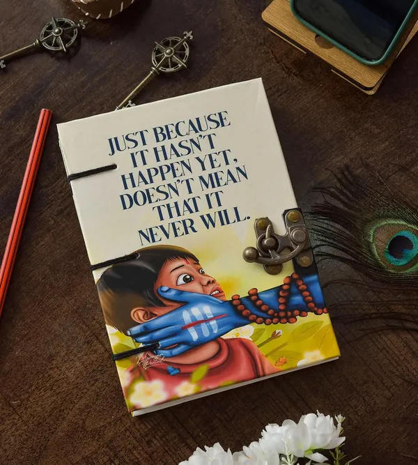 Handmade_Cardboard_Journal_With_Buckle_Lock
