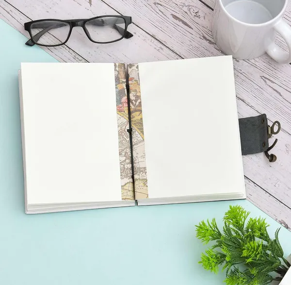 Handmade_Cardboard_Journal_With_Buckle_Lock