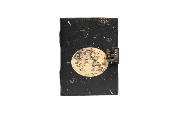 Leather_Journal_With_Lock_Closure