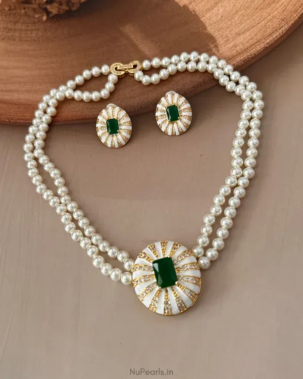 White_Green_Ad_Ida_Enamel_Pearl_Necklacewith_Ad_Back_Clasp_Matching_Earr_More