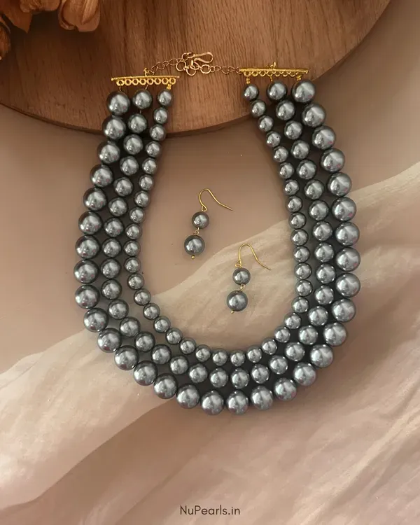 Grey_Shae_3_Layered_Pearl_Mala_With_Earrings_For_Women