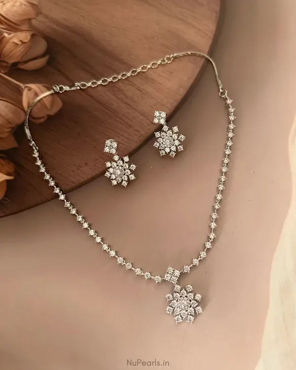 Silver_Gurdeep_Ad_Necklace_With_Earrings_Rhodium_Plated