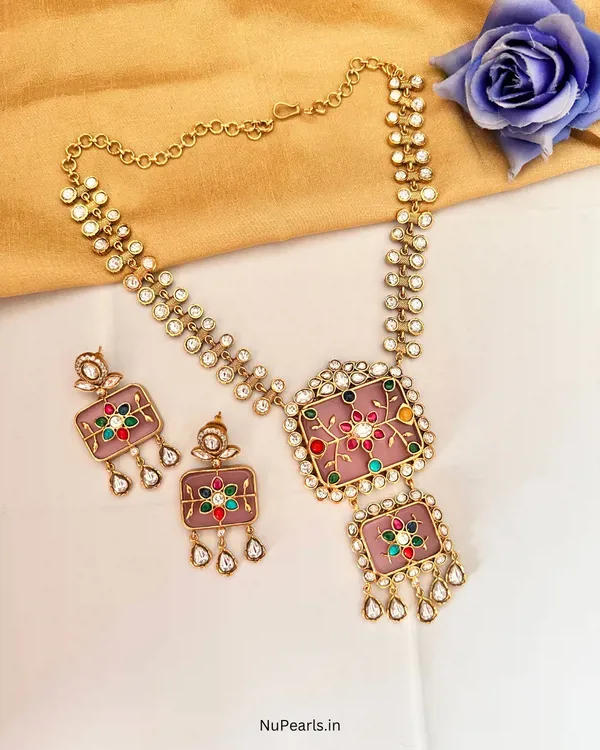 Pink_Aiza_Necklace