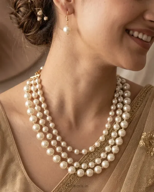 Handmade_Off_White_Annika_Pearl_Crystal_3_Layered_Mala_Necklace_With_Earr_More