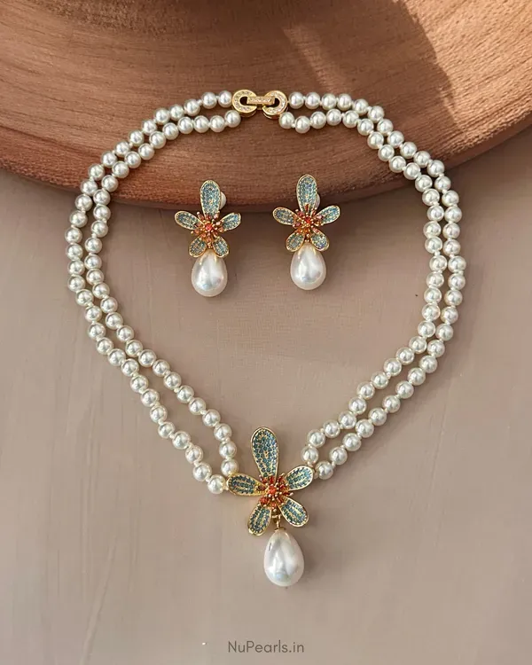 Blue_Kimi_Ad_Pearl_Necklace_With_Ad_Back_Clasp_Matching_Earrings_18k_Gol