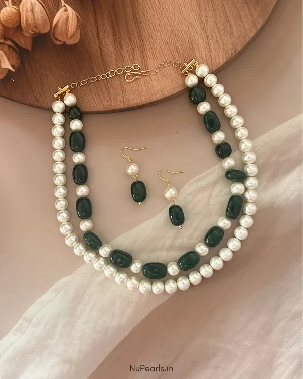 Emerald_Green_Dorie_Stone_Pearl_3_Layer_Mala_For_Women