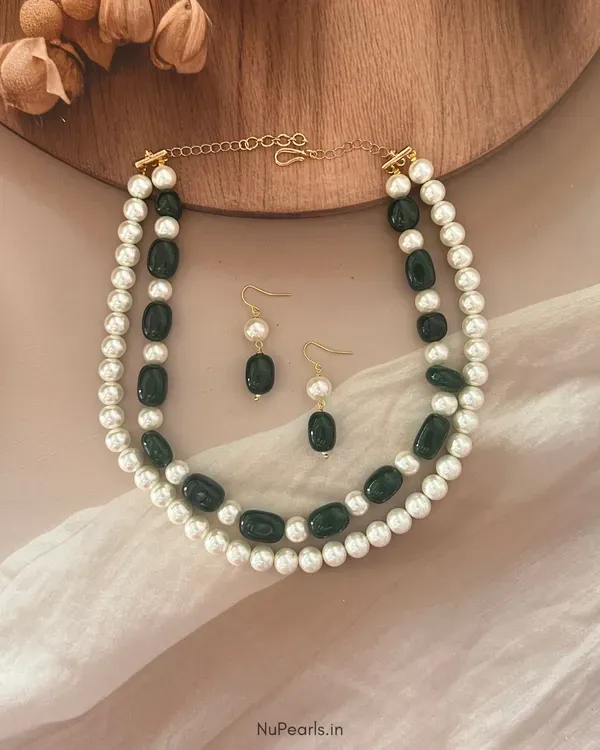Emerald_Green_Dorie_Stone_Pearl_3_Layer_Mala_For_Women