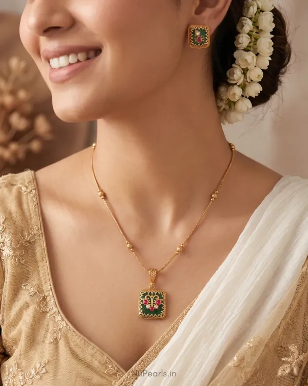 Ziya_Traditional_Antique_Gold_Green_Ruby_Pink_Pendant_Set_Beaded_Chain
