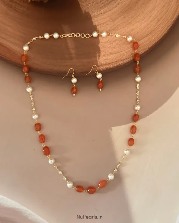 Orange_Meera_Stone_Pearl_Mala_With_Ad_Chain_For_Women