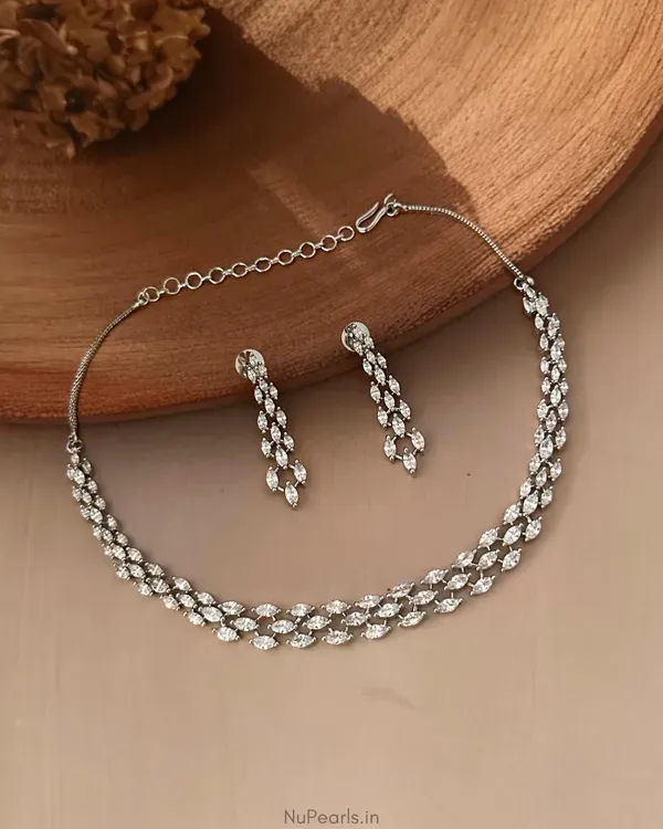 Silver_Kavi_Ad_Necklace_Set
