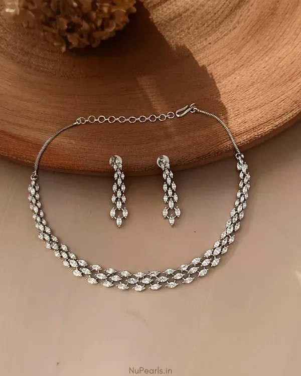 Silver_Kavi_Ad_Necklace_Set
