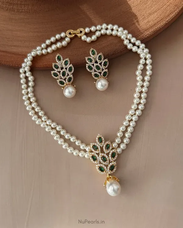 Gold_Green_Amora_Ad_Pearl_Necklace_With_Ad_Back_Clasp_Matching_Earrings_More