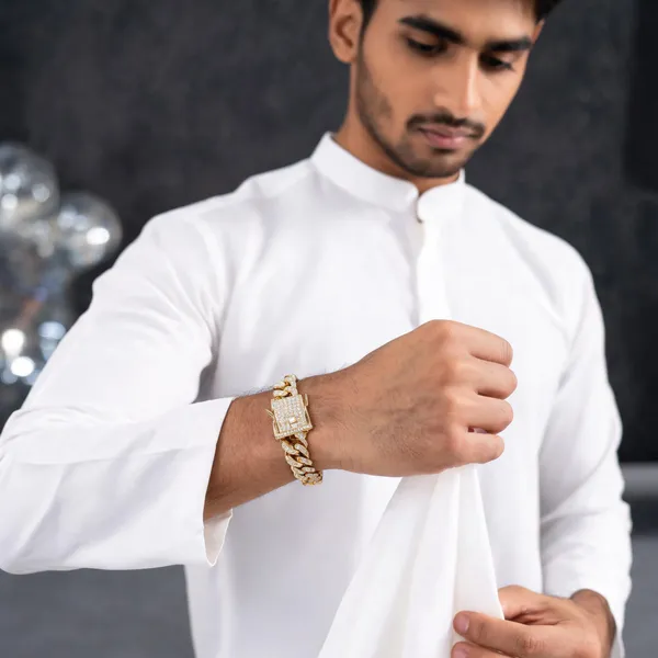 Gold-Tone_Crystal_Cuban_Link_Bracelet_for_Men