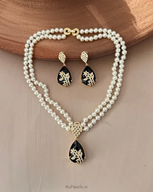 Black_Elva_Ad_Pearl_3d_Necklace_With_Ad_Back_Clasp_Matching_Earrings_18k_More