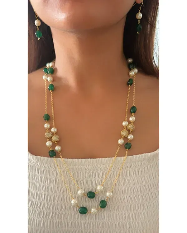 Emerald_Green_Zoe_Pearl_Stone_Double_Layered_Mala_In_Golden_Chain_For_Wom