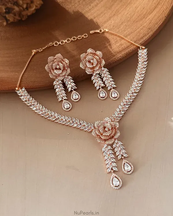 Rose_Gold_Naina_Necklace_With_Rotating_Flowers_18k_Rose_Gold_Plated_Americ
