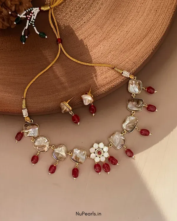 Ruby_Red_Nishi_Mother_Of_Pearl_Choker_For_Women_With_Earrings