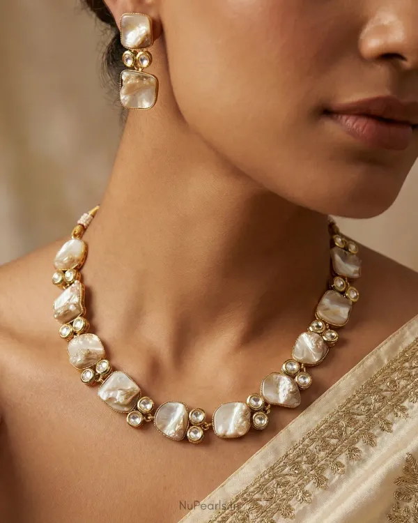 White_Alsia_Mother_Of_Pearl_Kundan_18k_Gold_Plated_Choker_With_Earrings