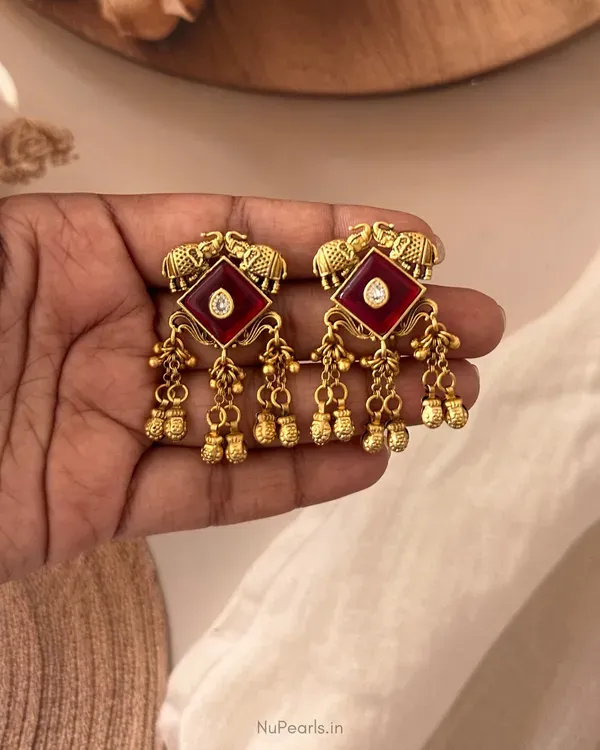 Arya_Temple_Elephant_Drop_Earrings_With_Ruby_Stone_Ghunghroo_Beads_Antiq