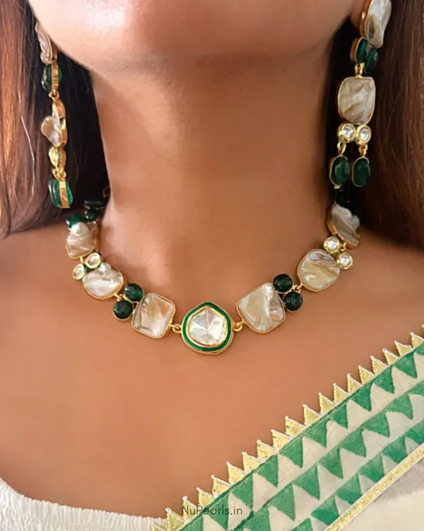 Emerald_Green_Moissanite_Mother_Of_Pearl_Choker_Zelzah_Handmade_18k_Gold