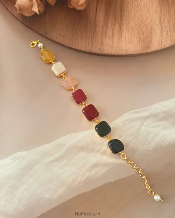 Multicolour_Omsi_Agate_Bracelet_18k_Gold_Plated