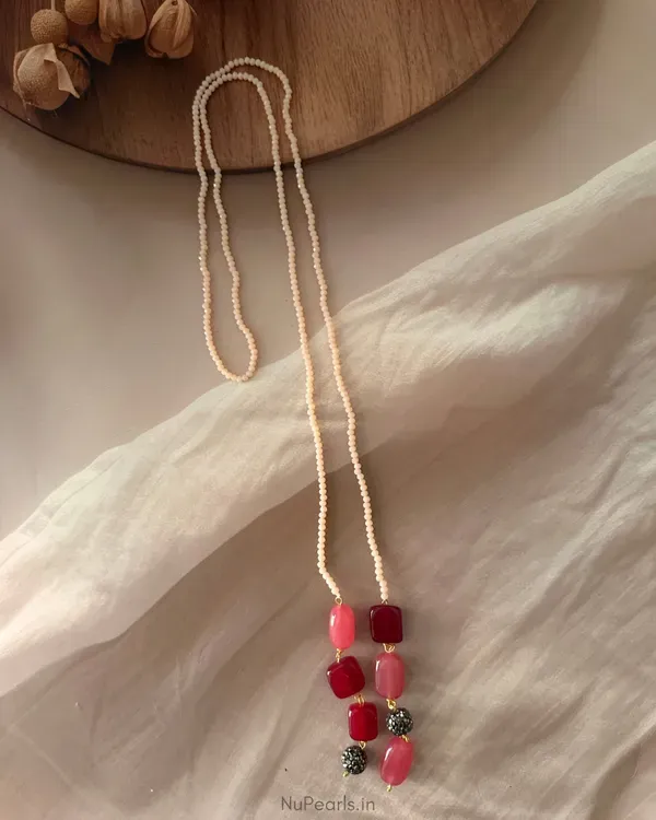 Ira_Red_Pink_Tie_Necklace