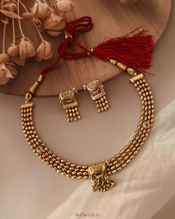 Nandi_Antique_Gold_Four_Strand_Gold_Beaded_Necklace_Set_In_Premium_Polish