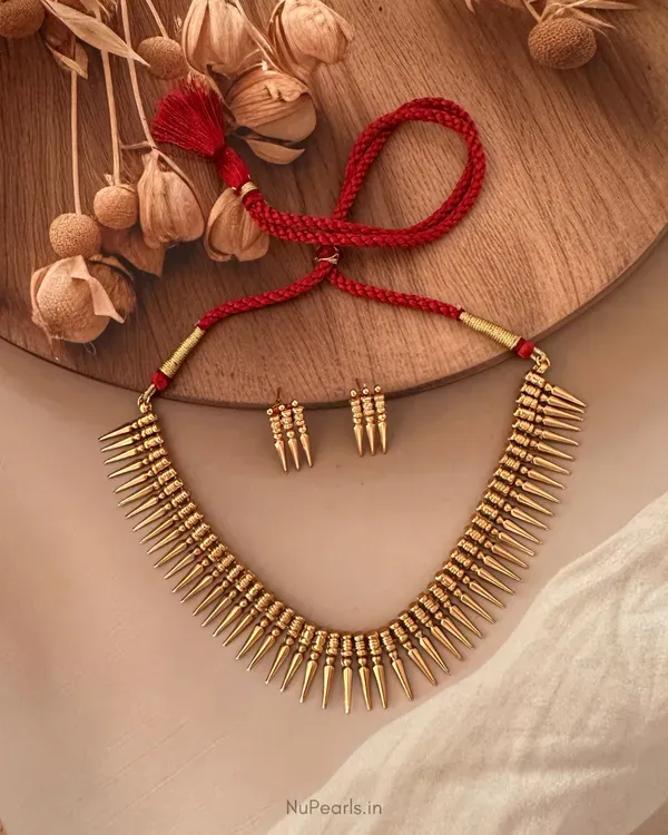 Laksha_Traditional_Statement_Spike_Necklace_Set_In_Antique_Gold_Finish