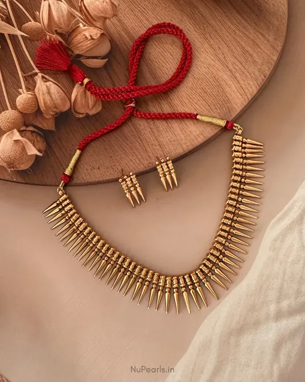 Laksha_Traditional_Statement_Spike_Necklace_Set_In_Antique_Gold_Finish