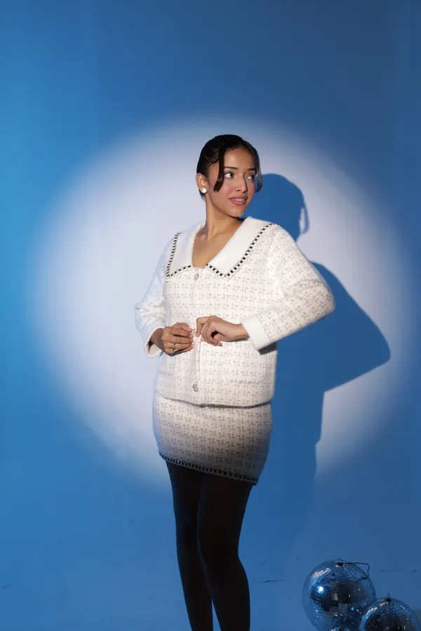 White_Knit_Collared_Cardigan_for_Women