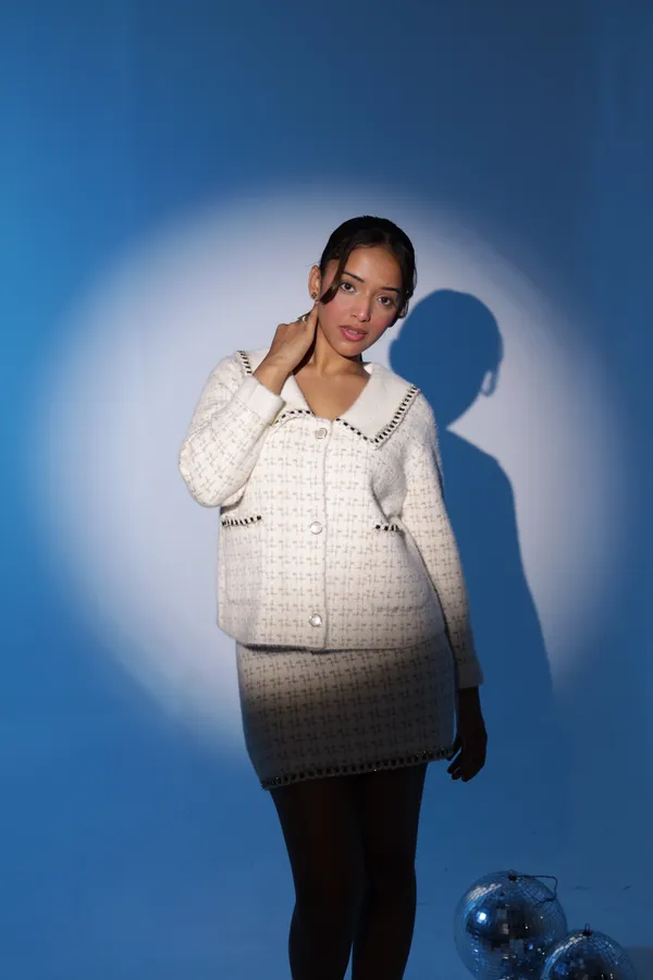 White_Knit_Collared_Cardigan_for_Women